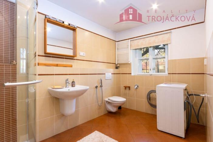 Prodej rodinného domu, Rožnov pod Radhoštěm, 260 m2