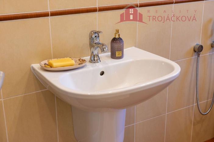 Prodej rodinného domu, Rožnov pod Radhoštěm, 260 m2