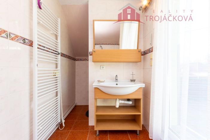 Prodej rodinného domu, Rožnov pod Radhoštěm, 260 m2