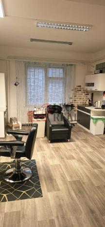 Pronájem obchodního prostoru, Třinec - Staré Město, 1. máje, 31 m2