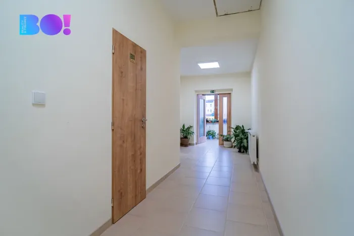 Pronájem kanceláře, Opava, 162 m2