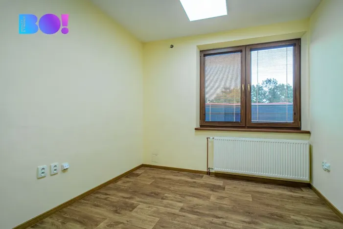 Pronájem kanceláře, Opava, 162 m2