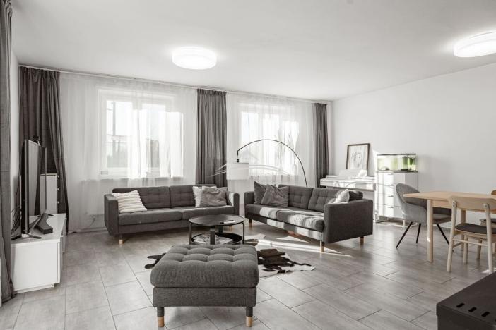 Prodej komerční nemovitosti, Šimanov, 480 m2