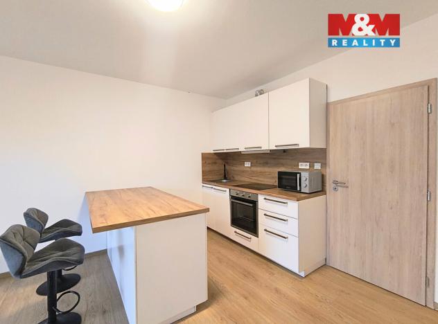 Pronájem bytu 1+kk, Slaný, Lázeňská, 35 m2