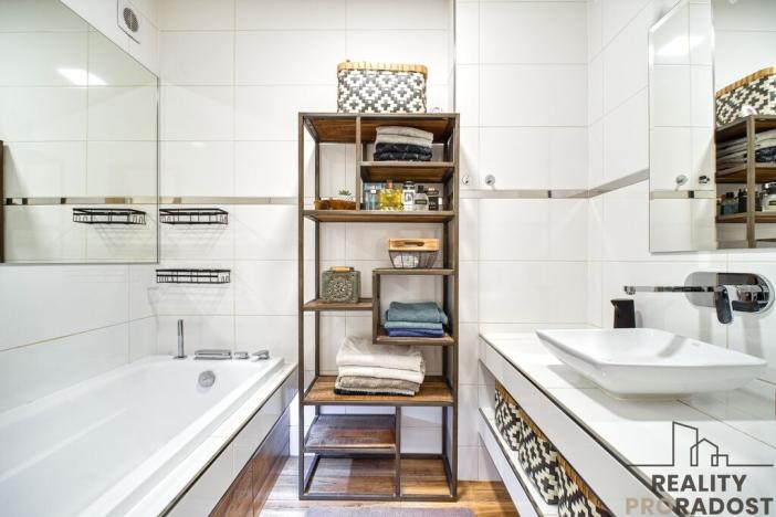 Prodej bytu 3+1, Ostrava - Zábřeh, Horymírova, 74 m2