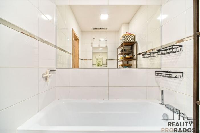 Prodej bytu 3+1, Ostrava - Zábřeh, Horymírova, 74 m2