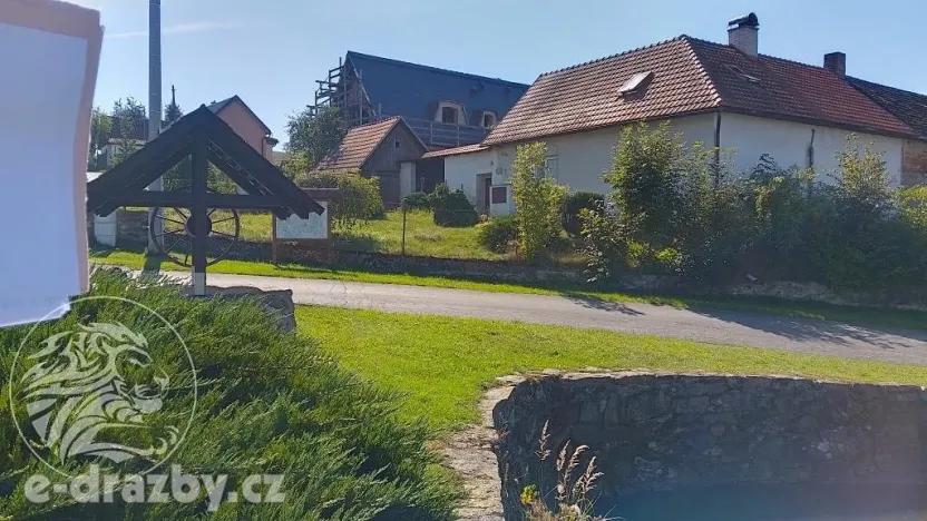 Dražba rodinného domu, Koberovice, 198 m2