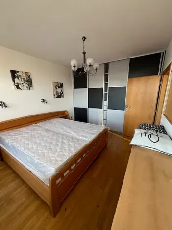 Pronájem bytu 2+1, Praha, Počernická, 62 m2