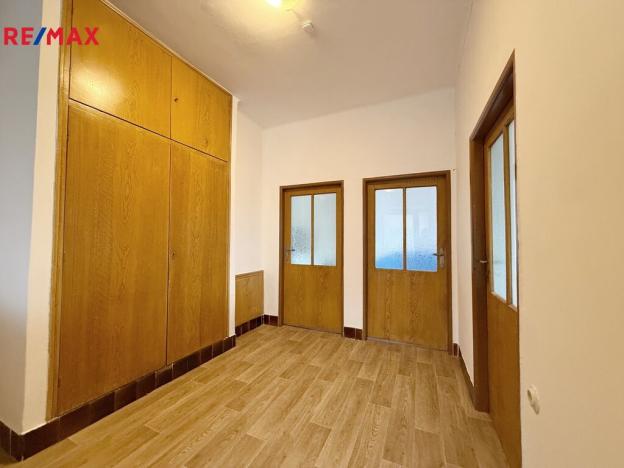 Pronájem bytu 2+1, Praha - Braník, Ohnivcova, 99 m2