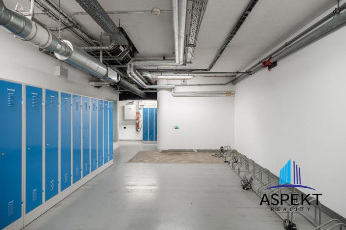 Pronájem kanceláře, Praha - Chodov, Líbalova, 107 m2