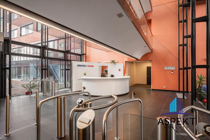 Pronájem kanceláře, Praha - Chodov, Líbalova, 30 m2