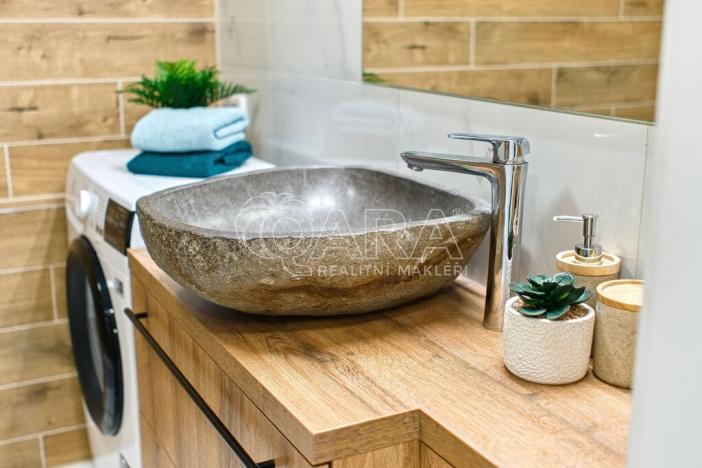 Prodej bytu 3+1, Ostrava - Dubina, Antonína Poledníka, 65 m2