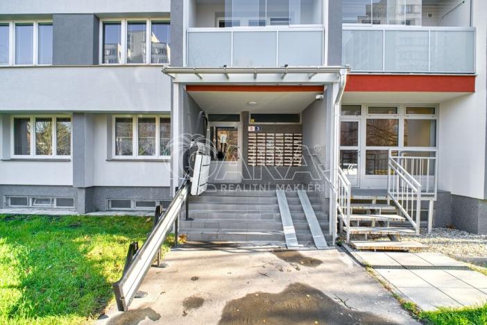 Prodej bytu 3+1, Ostrava - Dubina, Antonína Poledníka, 65 m2