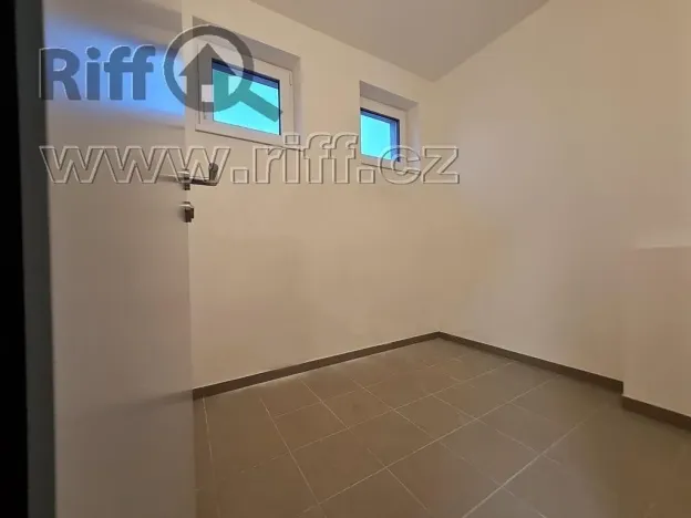 Pronájem bytu 1+kk, Rosice, Karla IV., 55 m2