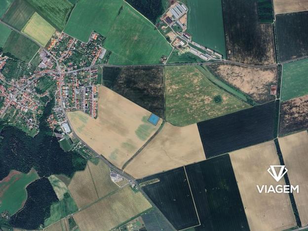 Prodej podílu pole, Suchohrdly, 816 m2