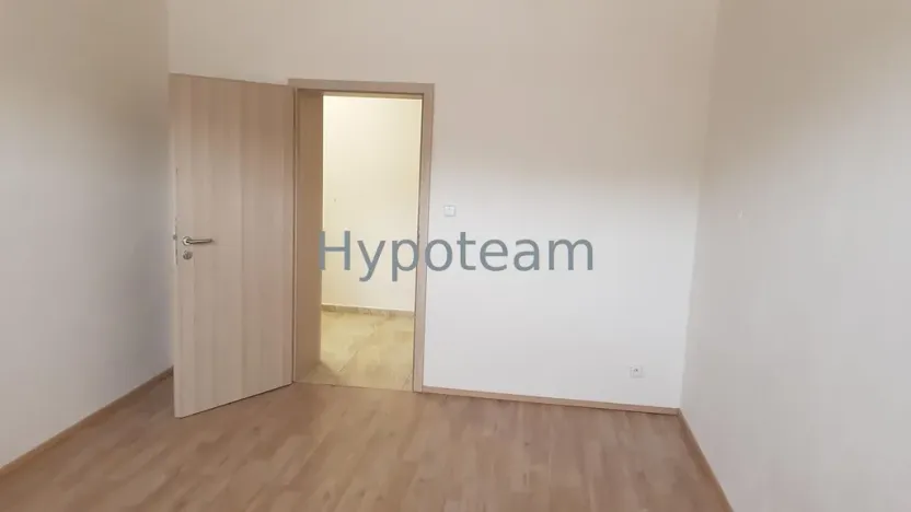 Pronájem bytu 2+kk, Ústí nad Labem - Ústí nad Labem-centrum, Jateční, 51 m2