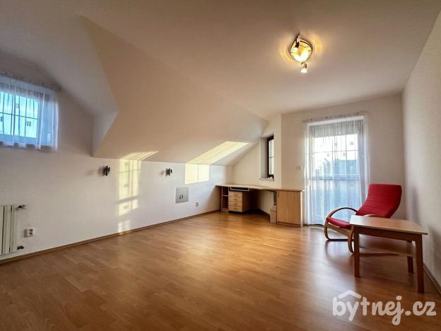 Pronájem rodinného domu, Olomouc - Nový Svět, Boční, 156 m2