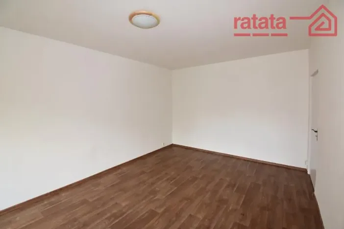 Pronájem bytu 2+1, Chomutov, Jirkovská, 63 m2