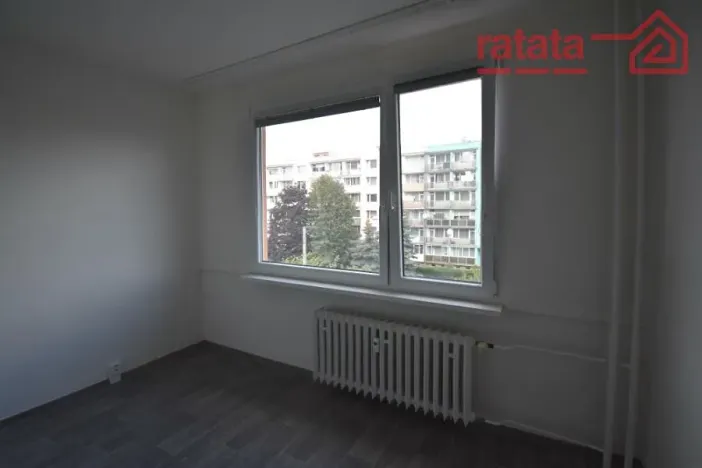 Pronájem bytu 2+1, Chomutov, Březenecká, 58 m2