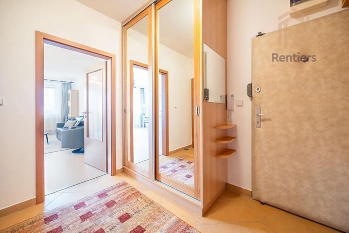 Prodej bytu 1+kk, Praha - Libuš, V koutě, 46 m2