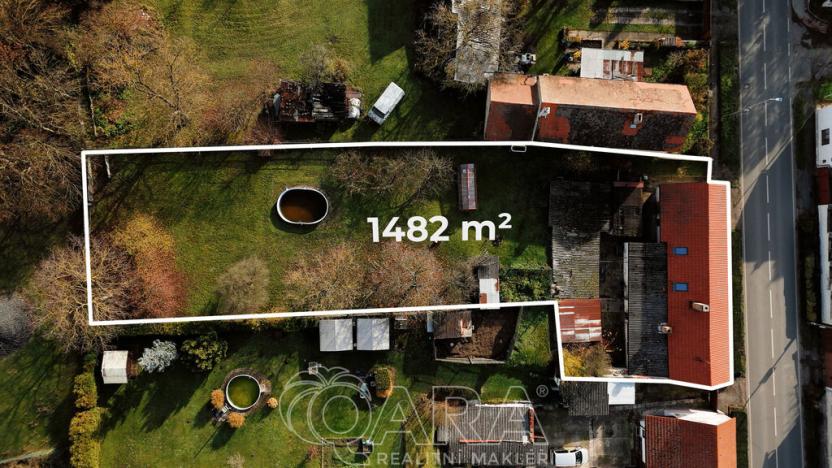 Prodej rodinného domu, Milovice - Benátecká Vrutice, 300 m2