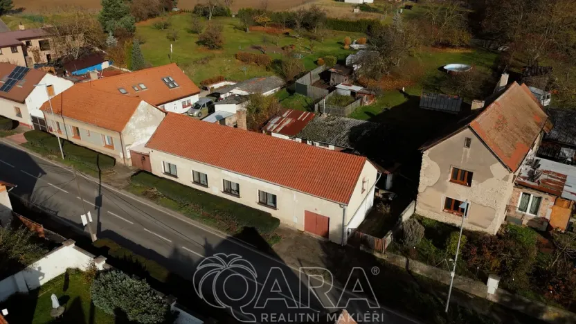 Prodej rodinného domu, Milovice - Benátecká Vrutice, 300 m2