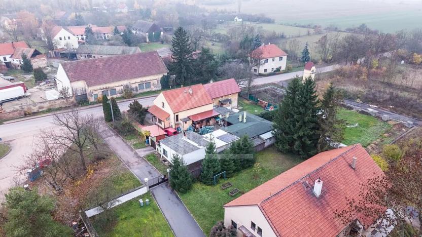 Prodej pozemku, Třebíz, 161602 m2