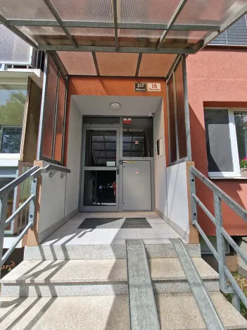 Pronájem bytu 1+kk, Brno, Okrouhlá, 28 m2