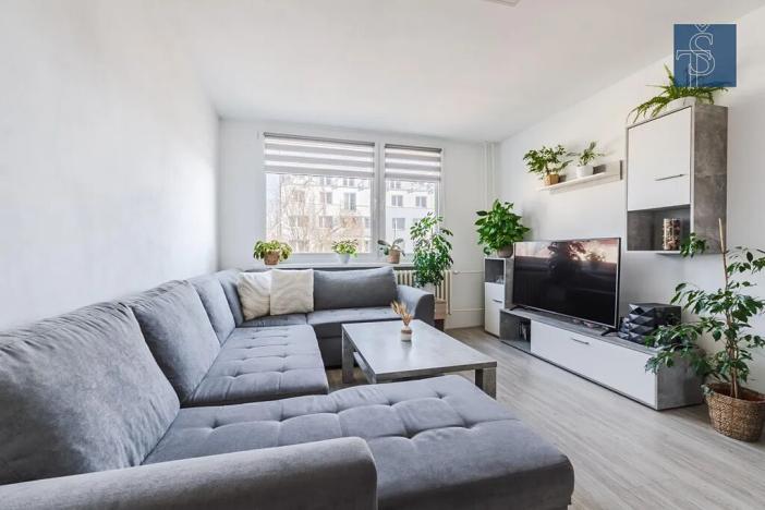 Prodej bytu 3+1, Praha - Újezd nad Lesy, Žárovická, 68 m2