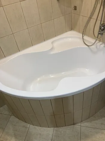 Pronájem bytu 2+1, Kadaň, 1. máje, 63 m2