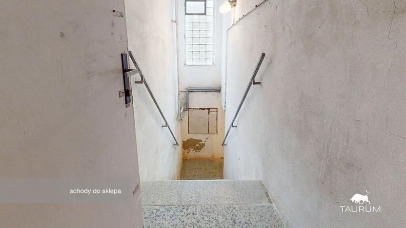 Prodej rodinného domu, Roupov, 525 m2