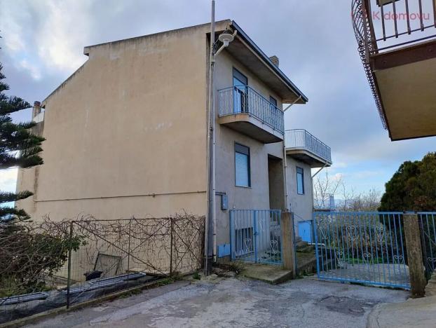 Prodej rodinného domu, Montalbano Elicona, Itálie, 280 m2