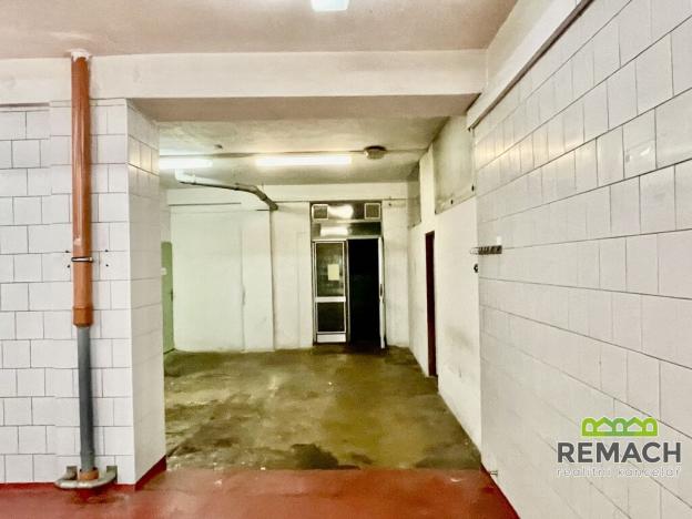 Pronájem skladu, Uherské Hradiště, Sokolovská, 1100 m2