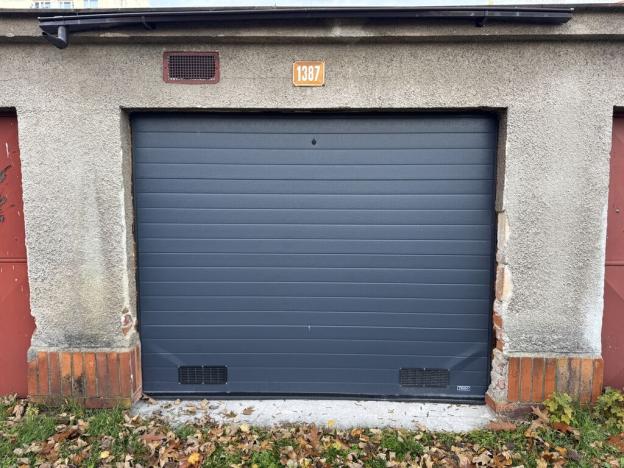 Pronájem garáže, Kladno - Kročehlavy, Litevská, 15 m2