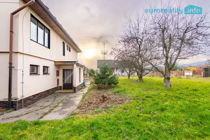 Prodej rodinného domu, Nový Bor, Ke Koupališti, 250 m2