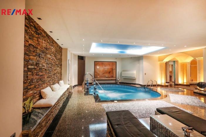 Prodej vily, Anatoliki Attiki,Řecko, 1285 m2