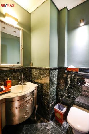 Prodej vily, Anatoliki Attiki,Řecko, 1285 m2