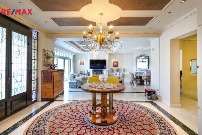 Prodej vily, Anatoliki Attiki,Řecko, 1285 m2