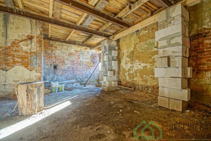 Prodej rodinného domu, Supíkovice, 530 m2