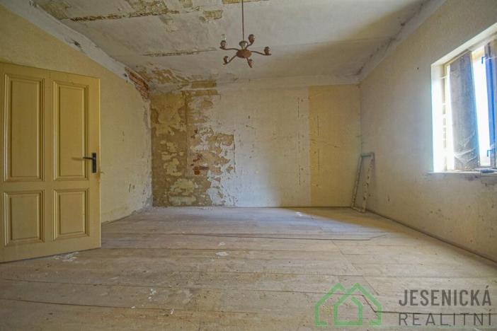 Prodej rodinného domu, Supíkovice, 530 m2