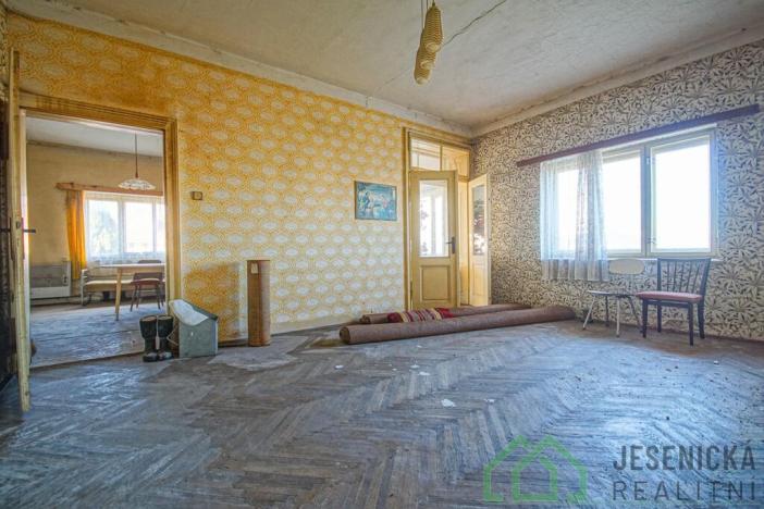 Prodej rodinného domu, Supíkovice, 530 m2