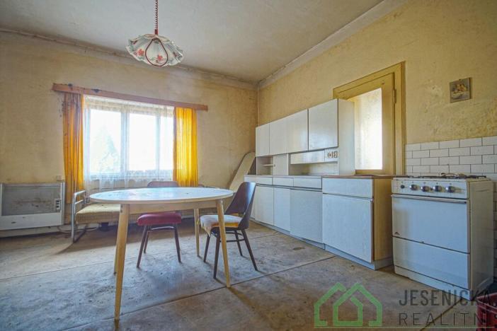 Prodej rodinného domu, Supíkovice, 530 m2