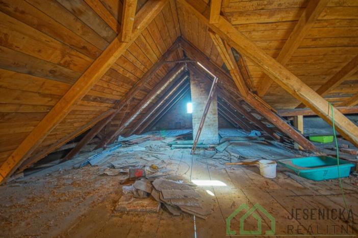 Prodej rodinného domu, Supíkovice, 530 m2