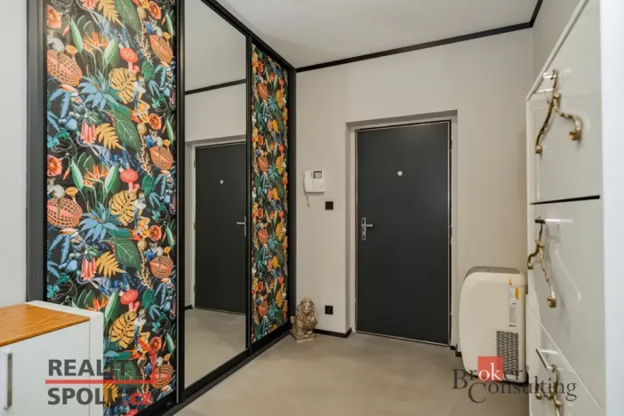 Prodej bytu 2+kk, Praha - Strašnice, Na hroudě, 71 m2