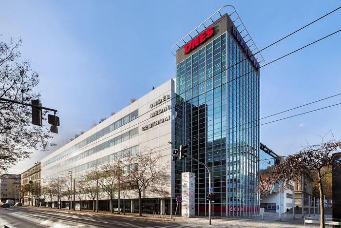 Pronájem kanceláře, Praha - Smíchov, Karla Engliše, 1040 m2