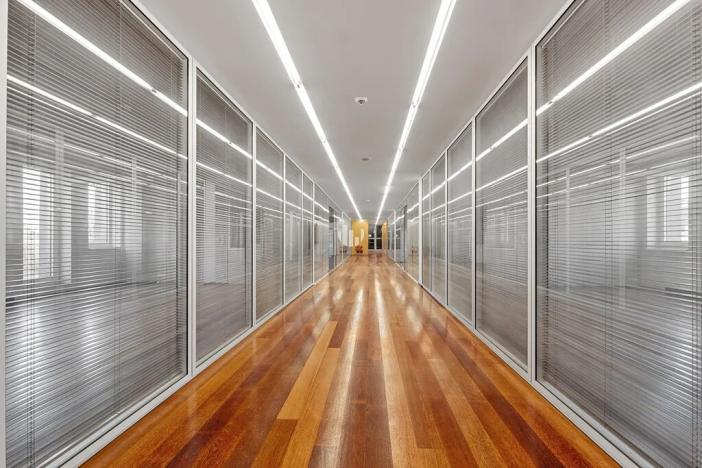 Pronájem kanceláře, Praha - Smíchov, Karla Engliše, 1000 m2