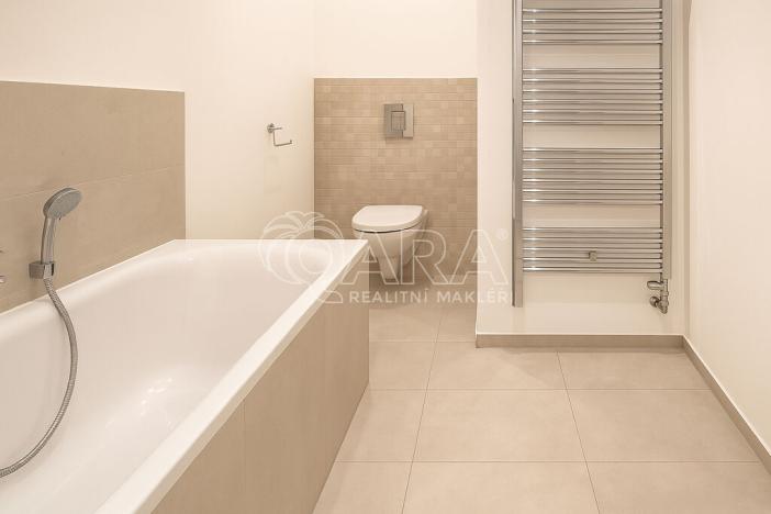 Pronájem kanceláře, Praha - Vinohrady, Polská, 147 m2