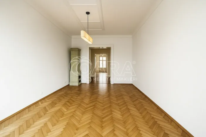 Pronájem kanceláře, Praha - Vinohrady, Polská, 147 m2