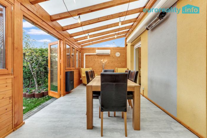 Prodej rodinného domu, Jinočany, Smetanova, 157 m2