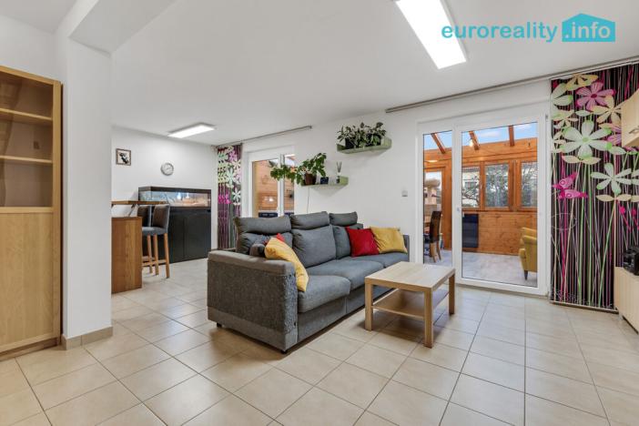 Prodej rodinného domu, Jinočany, Smetanova, 157 m2